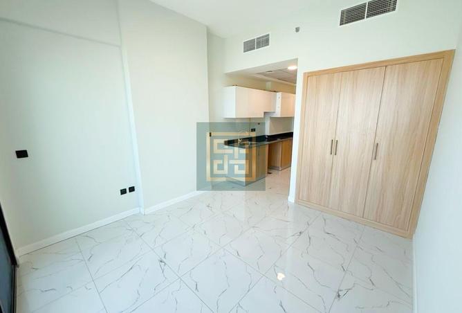 132004350 - Property Image 3