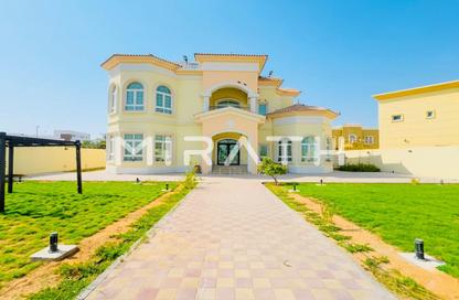 Villa - 5 Bedrooms - 6 Bathrooms for rent in Al Barsha South 1 - Al Barsha South - Al Barsha - Dubai