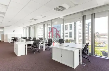 Office Space - 1 Bedroom - 6 Bathrooms for rent in Sheikh Rashid Tower - World Trade Center - Dubai