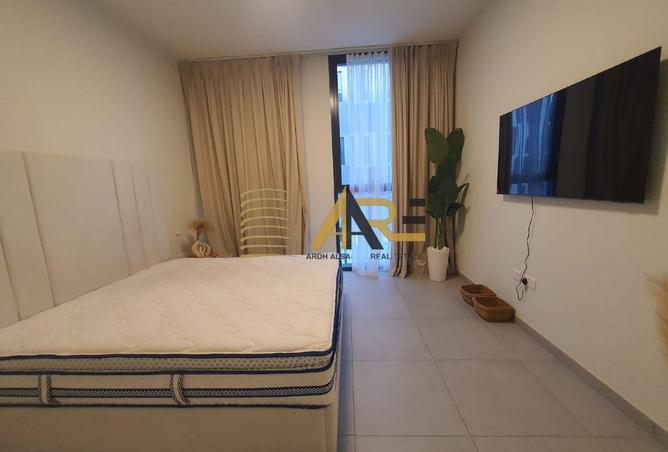 67832876 - Property Main Image