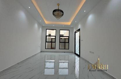 Villa - 4 Bedrooms - 6 Bathrooms for rent in Al Yasmeen 1 - Al Yasmeen - Ajman
