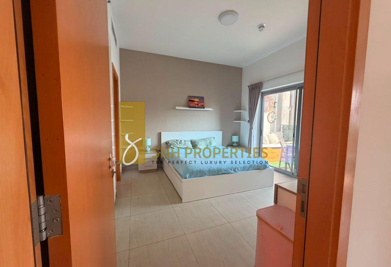 EXQUISITE FURNISHING | LUXURY 1BR | BRIGHT UNIT photo 16