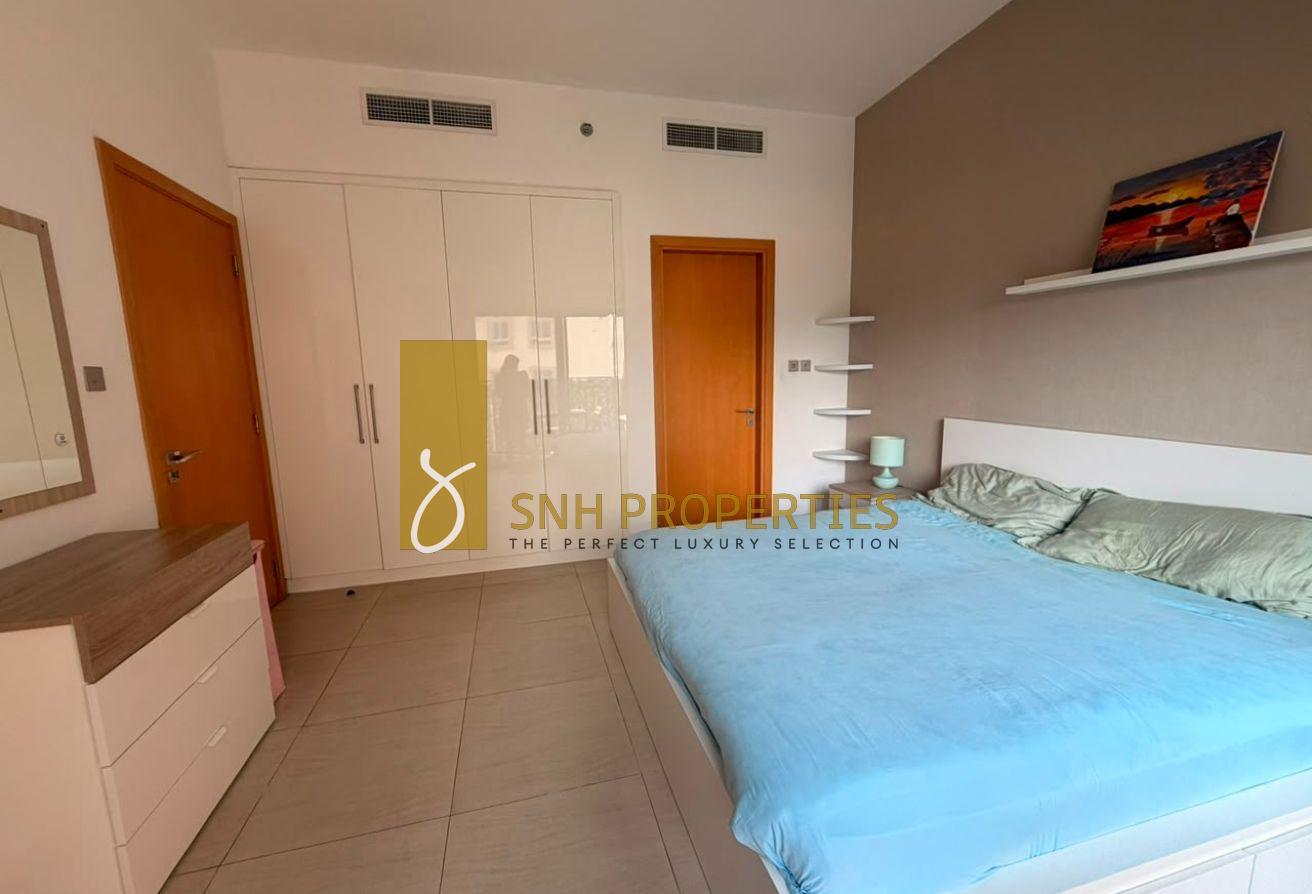 EXQUISITE FURNISHING | LUXURY 1BR | BRIGHT UNIT photo 17