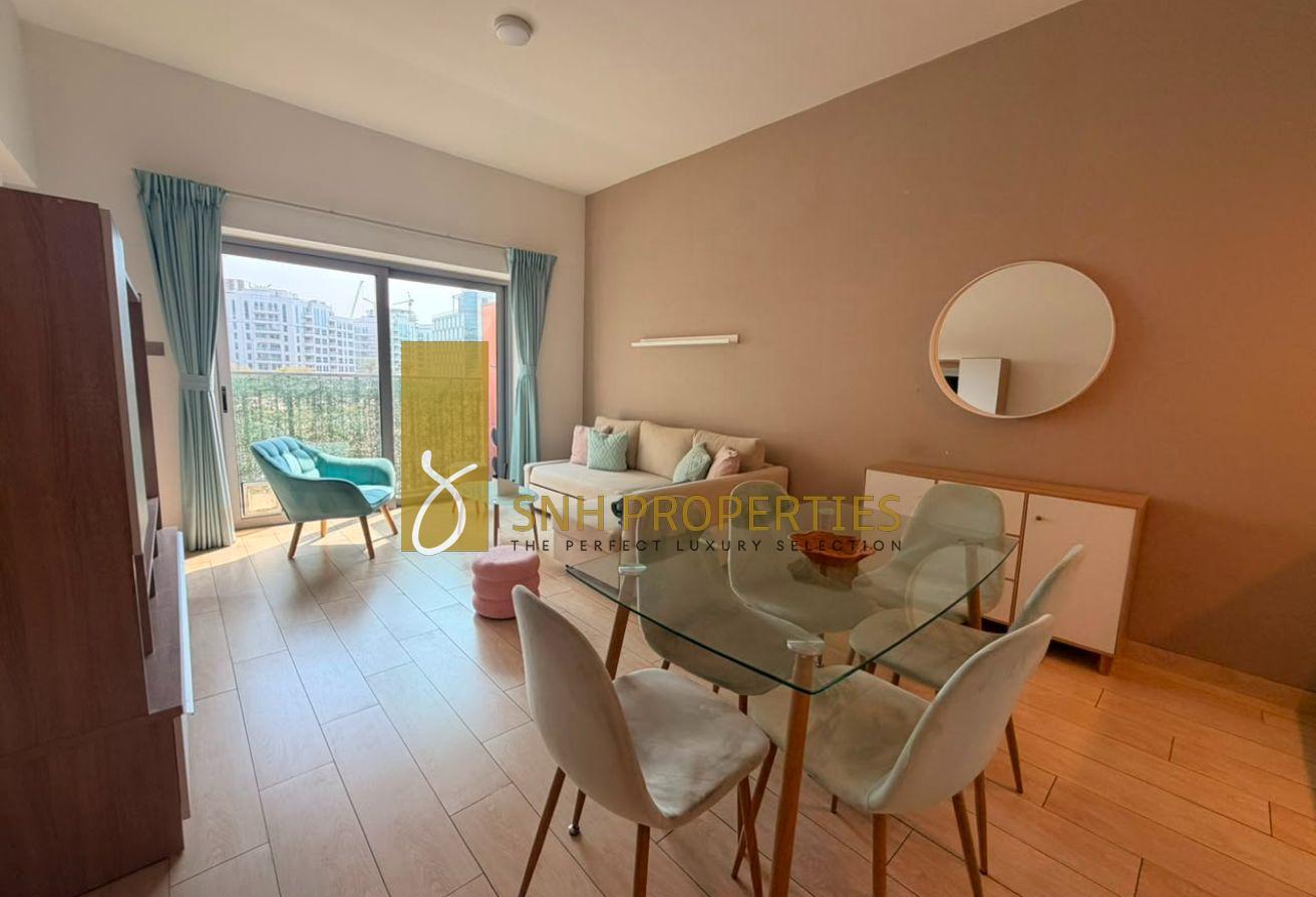 EXQUISITE FURNISHING | LUXURY 1BR | BRIGHT UNIT photo 5