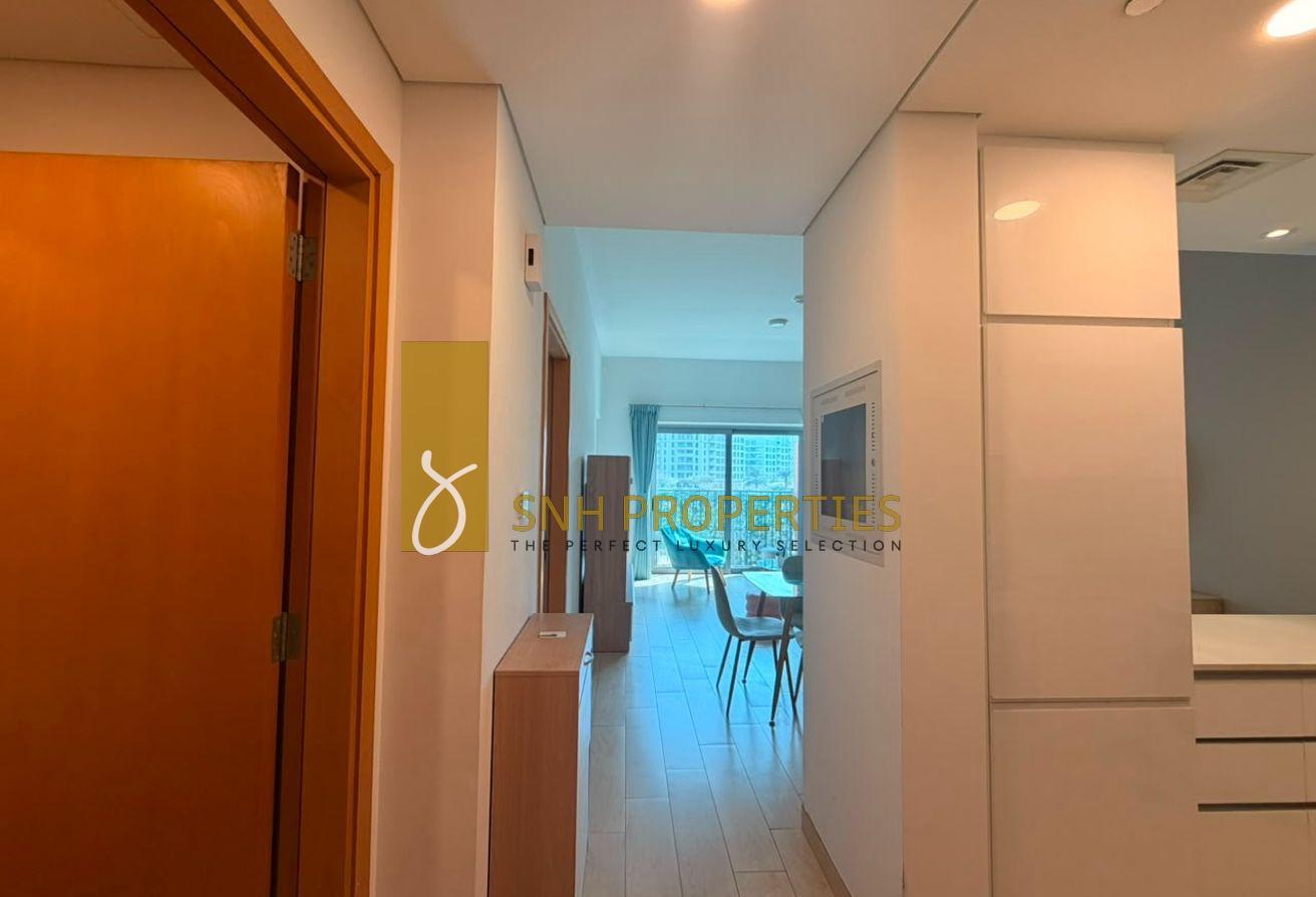 EXQUISITE FURNISHING | LUXURY 1BR | BRIGHT UNIT photo 14