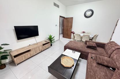 Apartment - 2 Bedrooms - 3 Bathrooms for rent in Al Rumailah building - Al Rumailah 2 - Al Rumaila - Ajman