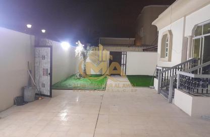 Villa - 5 Bedrooms - 7 Bathrooms for sale in Al Mowaihat 3 - Al Mowaihat - Ajman