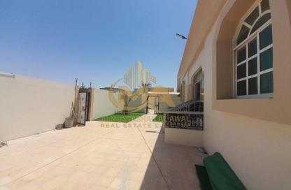 Villa - 5 Bedrooms - 7 Bathrooms for sale in Al Mowaihat 3 - Al Mowaihat - Ajman