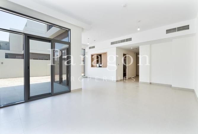 70281668 - الصورة الرئيسية للعقار