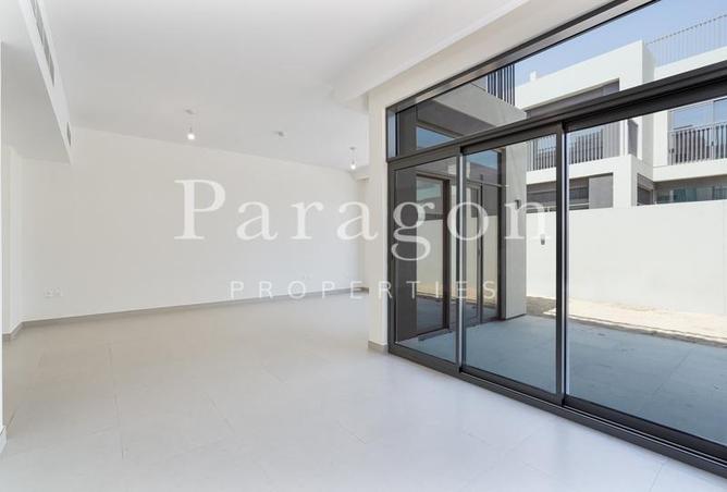 70281668 - صورة العقار 3