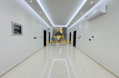 شقة - 3 غرف نوم - 4 حمامات للايجار في الرويكة - المويجي - العين