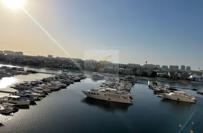 Apartment - 2 Bedrooms - 3 Bathrooms for rent in Marina Residences 3 - Marina Residences - Palm Jumeirah - Dubai