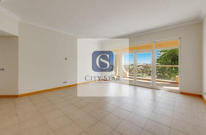 Apartment - 2 Bedrooms - 2 Bathrooms for sale in Al Basri - Shoreline Apartments - Palm Jumeirah - Dubai