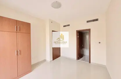 شقة - 3 غرف نوم - 3 حمامات للايجار في الثاني مويلح - تجارية مويلح - الشارقة