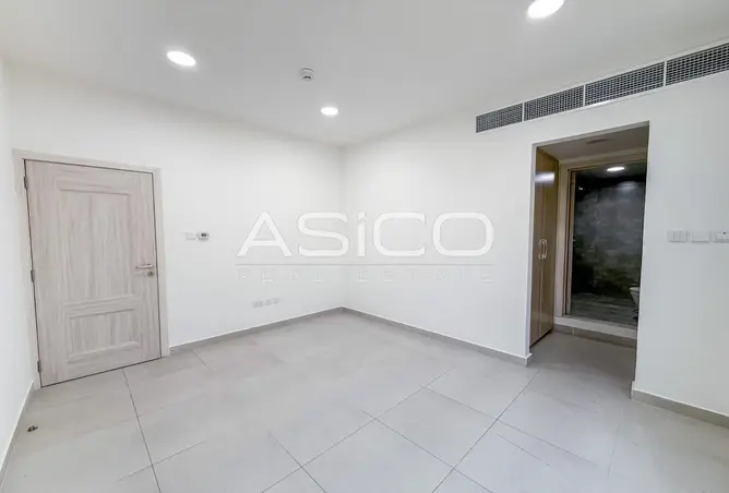 148618443 - Property Image 2