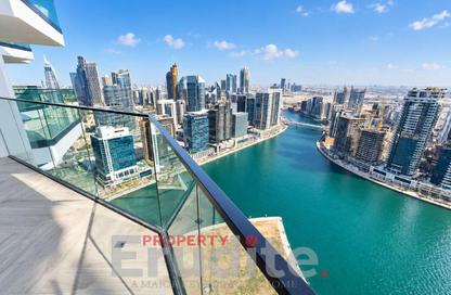 Apartment - 1 - 1 for rent in Peninsula Three - Peninsula - Business Bay - Dubai