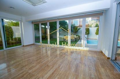 Villa - 5 Bedrooms - 6 Bathrooms for rent in Al Safa 2 Villas - Al Safa 2 - Al Safa - Dubai