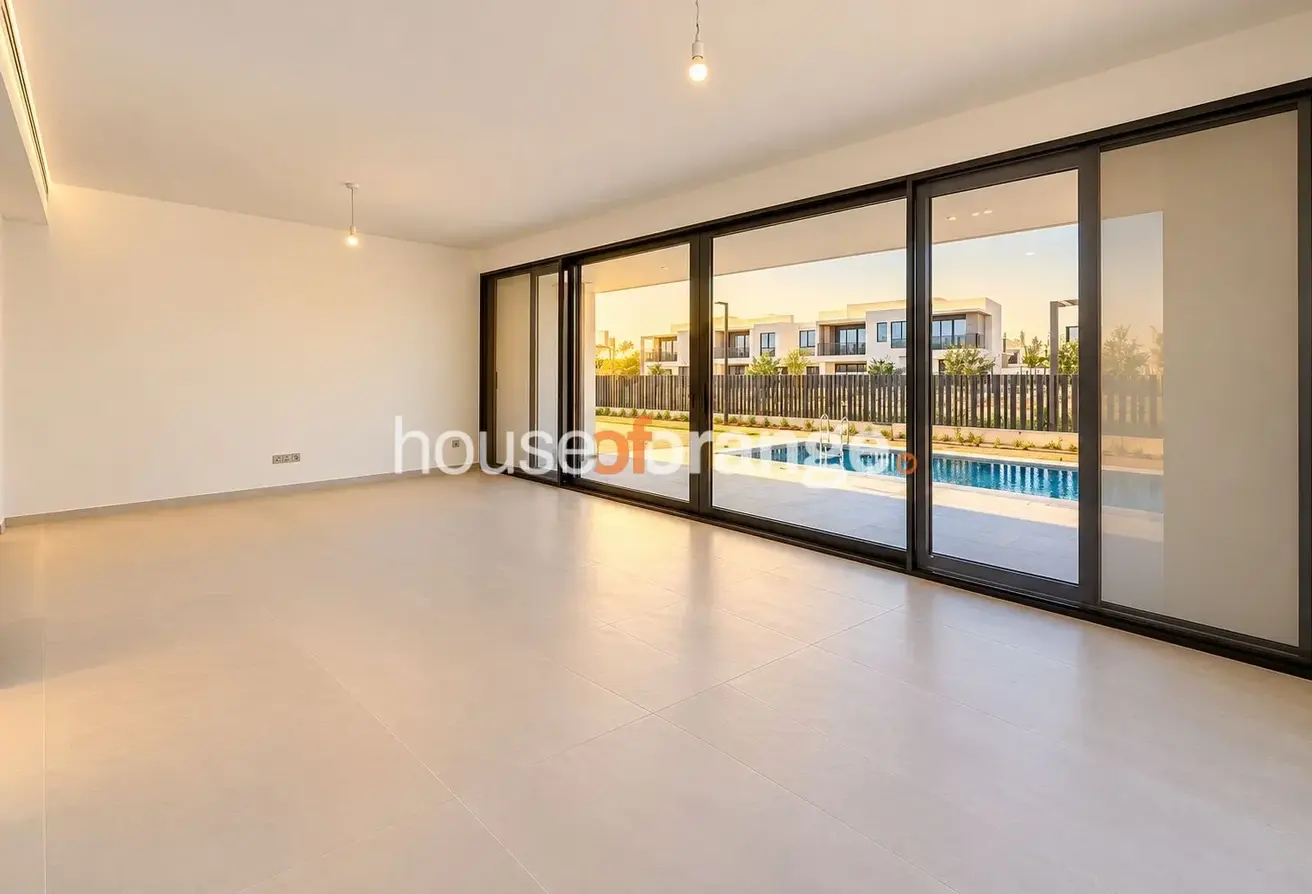 165591443 - Property Main Image