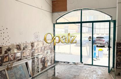 Shop - Studio for rent in Al Taawun - Sharjah