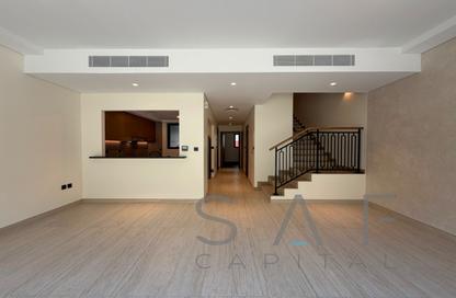 Townhouse - 4 - 3 for rent in Portofino - Damac Lagoons - Dubai