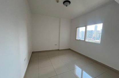 Apartment - 2 Bedrooms - 2 Bathrooms for rent in New Al Taawun Road - Al Taawun - Sharjah