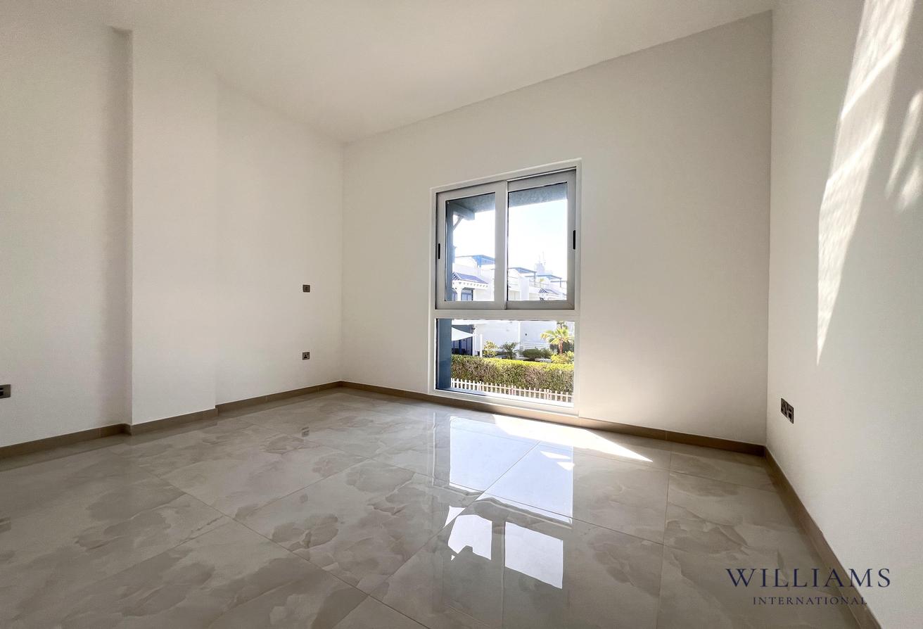 PRIME TIP VILLA| PRIVATE BEACH | BURJ AL ARAB VIEW photo 14