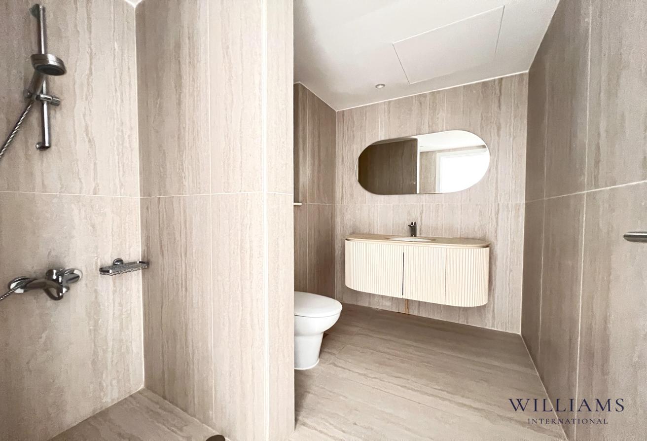 PRIME TIP VILLA| PRIVATE BEACH | BURJ AL ARAB VIEW photo 8