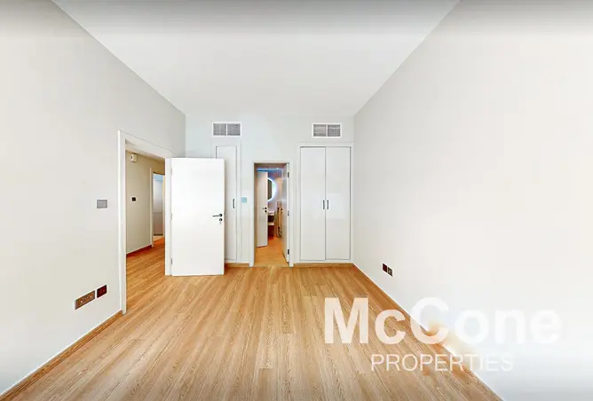 151907440 - Property Image 2