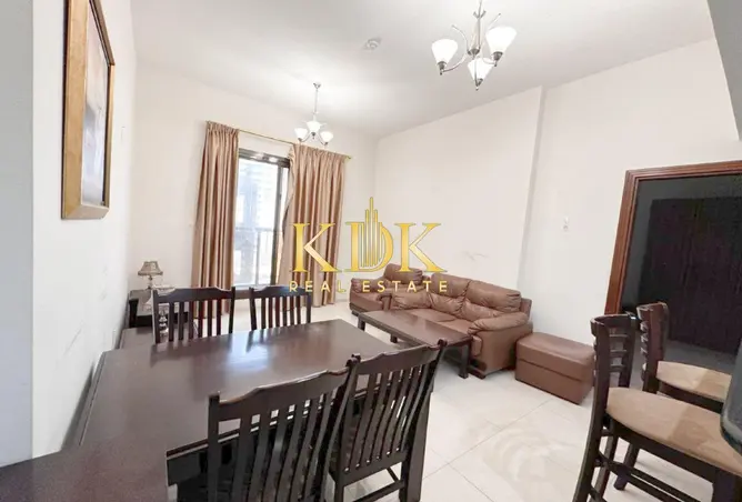 76173301 - Property Image 2