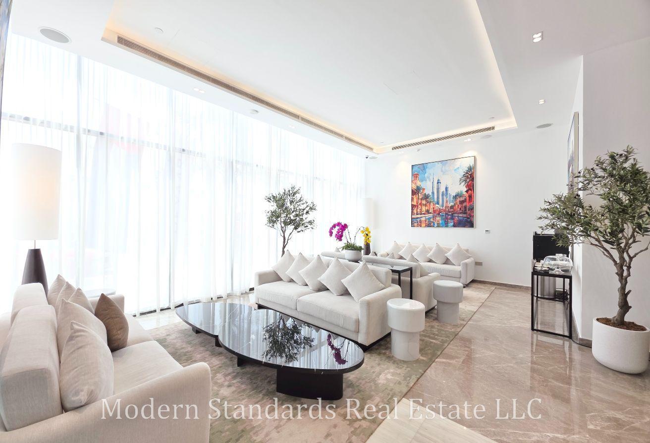 Brand New l Fully Equipped & Furnished photo 17