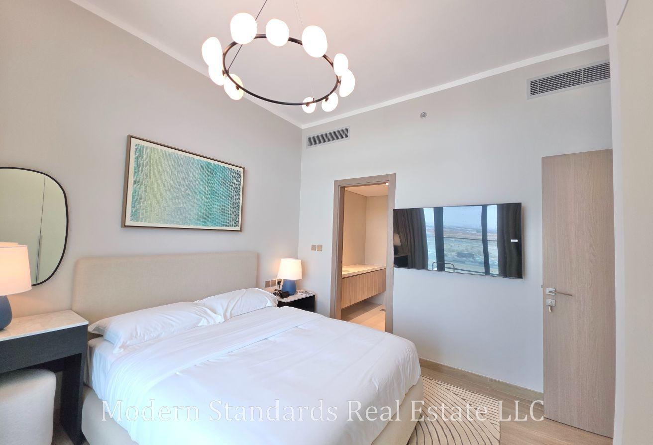 Brand New l Fully Equipped & Furnished photo 8