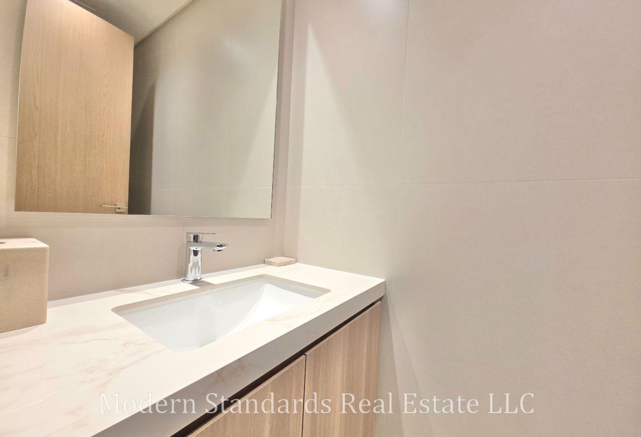 Brand New l Fully Equipped & Furnished photo 6