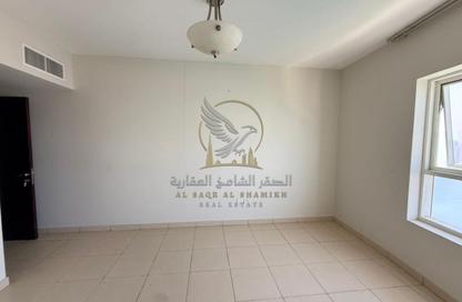 Apartment - 2 Bedrooms - 3 Bathrooms for rent in Al Khan Corniche - Al Khan - Sharjah Apartment - 2 Bedrooms - 3 Bathrooms for rent in Al Khan Corniche - Al Khan - Sharjah