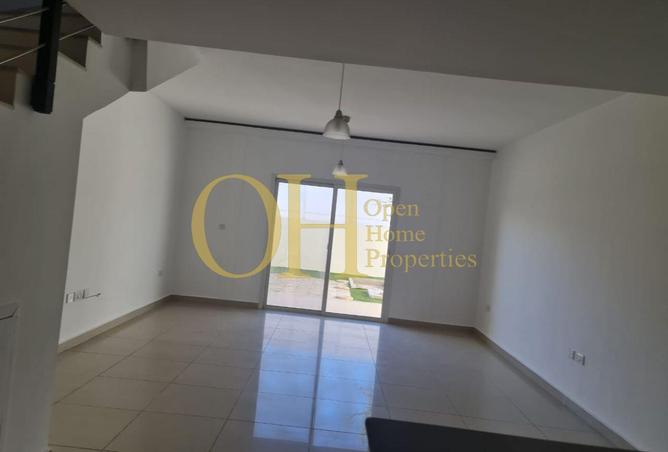 75402240 - Property Image 2