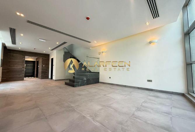 53989499 - Property Main Image