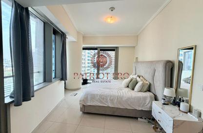 Apartment - 1 Bedroom - 2 Bathrooms for rent in Ocean Heights - Dubai Marina - Dubai