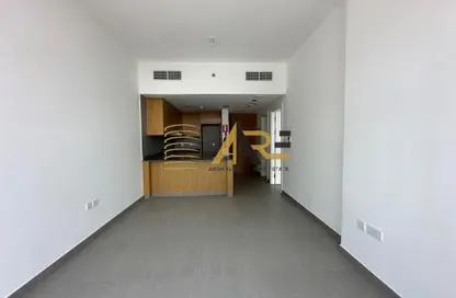 Apartment - 1 Bedroom - 2 Bathrooms for rent in Al Mamsha - Muwaileh - Sharjah