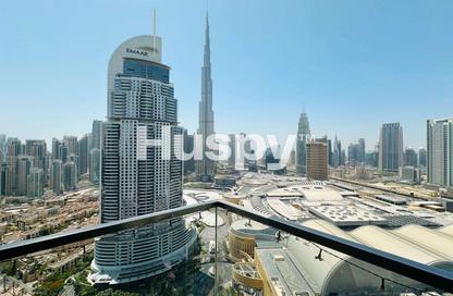 Apartment - 3 Bedrooms - 3 Bathrooms for rent in Boulevard Point - Downtown Dubai - Dubai