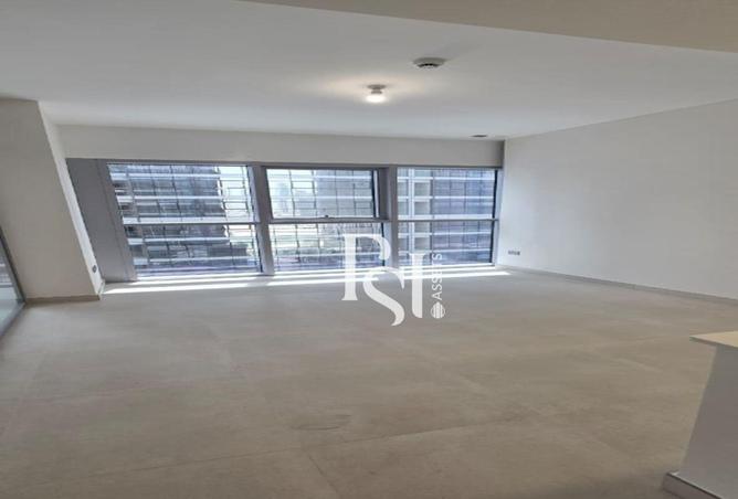 110962027 - Property Image 3