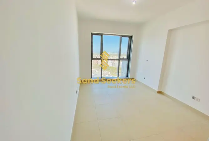160100772 - Property Image 3