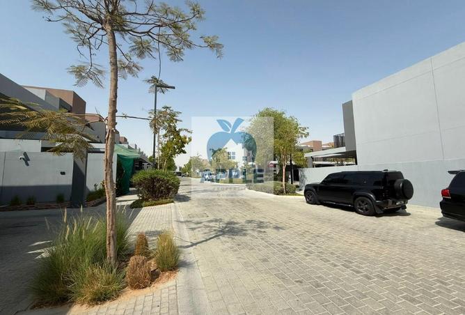 127923311 - Property Main Image