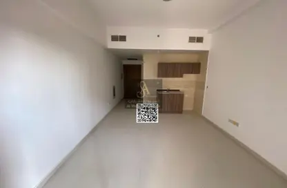 Apartment - Studio - 1 Bathroom for sale in Smart Tower 1 - Al Amerah - Ajman
