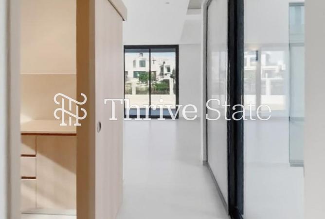 65151619 - Property Image 2