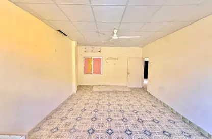 فيلا - 3 غرف نوم - 3 حمامات للايجار في الصبخة - ضاحية الرقة - الشارقة