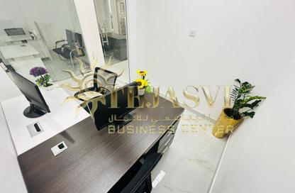 مكتب - استوديو - 1 حمام للايجار في ريم ريزدنسي - الكرامة - دبي