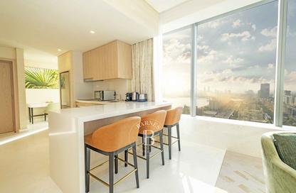 Apartment - 1 - 2 for rent in The Palm Tower - Palm Jumeirah - Dubai
