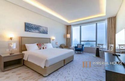 Apartment - Studio - 1 Bathroom for sale in The Palm Tower - Palm Jumeirah - Dubai