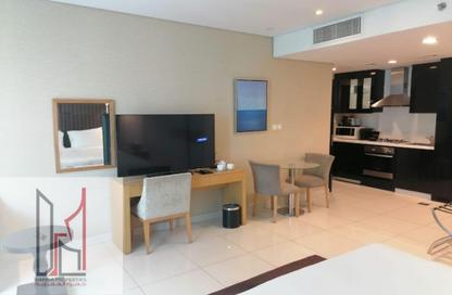 Apartment - Studio - 1 Bathroom for rent in Waters Edge - Business Bay - Dubai