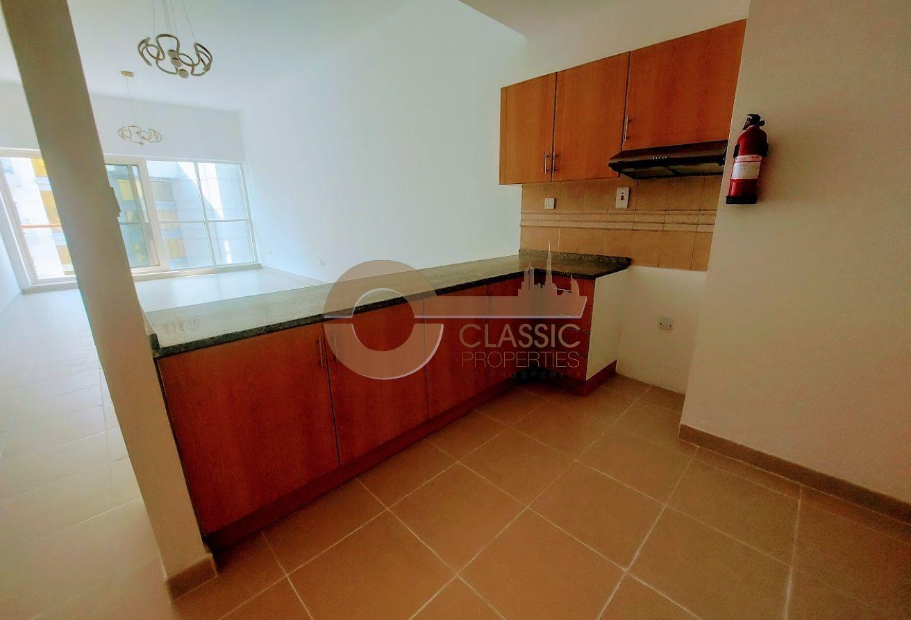 ONE MONTH FREE | UNFURNISHED | ELEGANT VIEW photo 9
