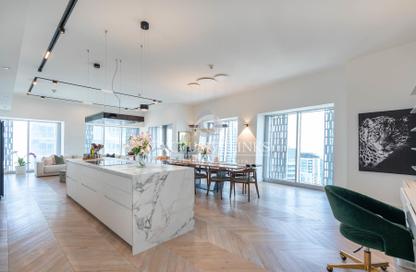 Apartment - 4 Bedrooms - 5 Bathrooms for rent in Cayan Tower - Dubai Marina - Dubai